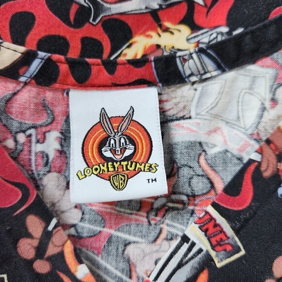 Looney Tunes Taz Scrub Top Womens XL? V-neck Nursing Measurements in Description - Picture 2 of 16